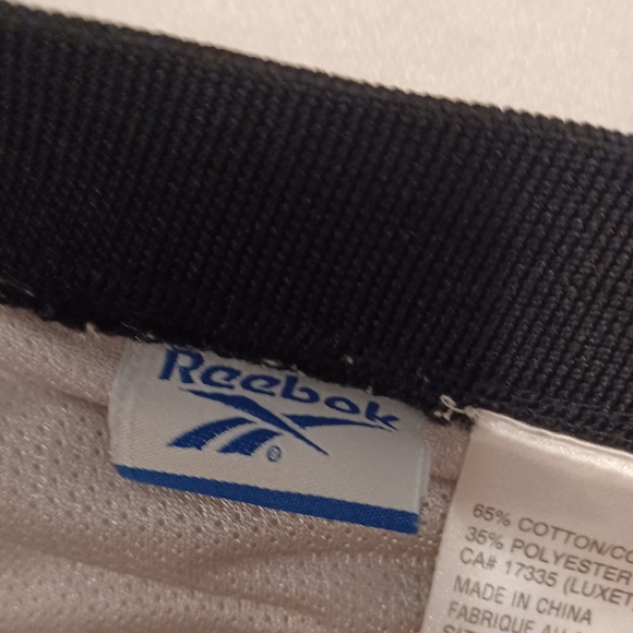 4/$40 Thick White Reebok Tee - Size Large - Picture 8 of 9